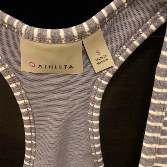 Athleta Workout top - Picture 3 of 3